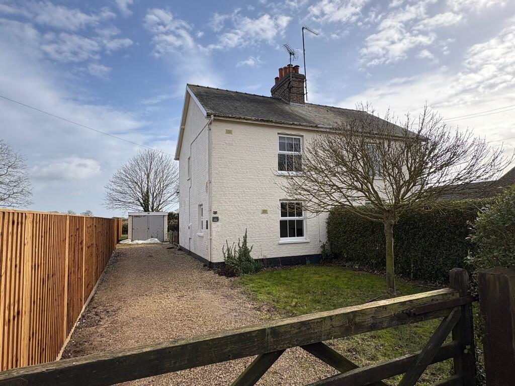 Main image of property: Lowgate, Fleet