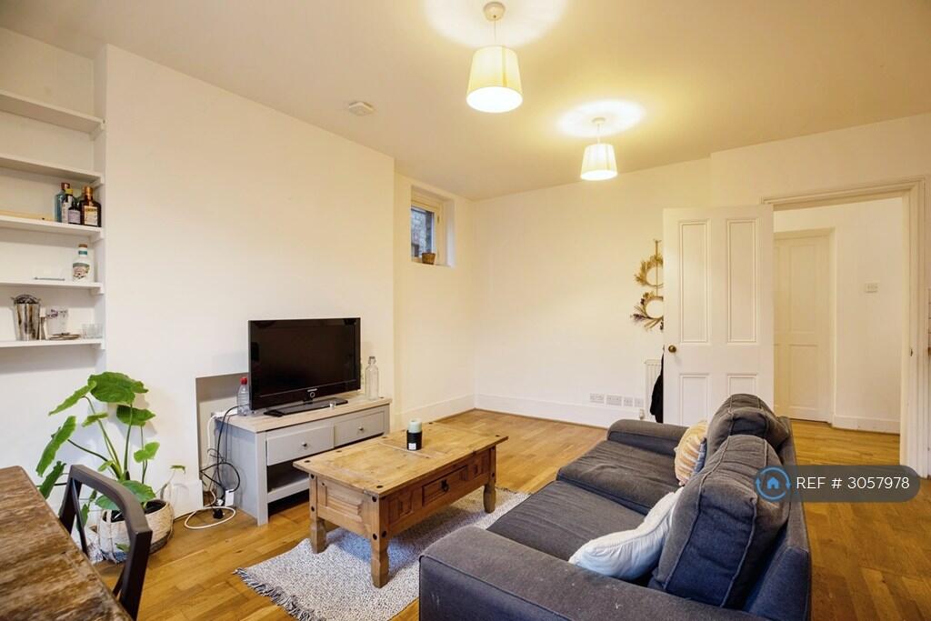 Apartment in London, Myatt's Fields, Loughborough Junction - View 5