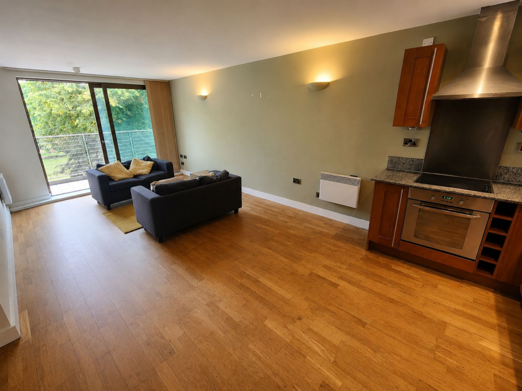 Isaac Way, Manchester, M4