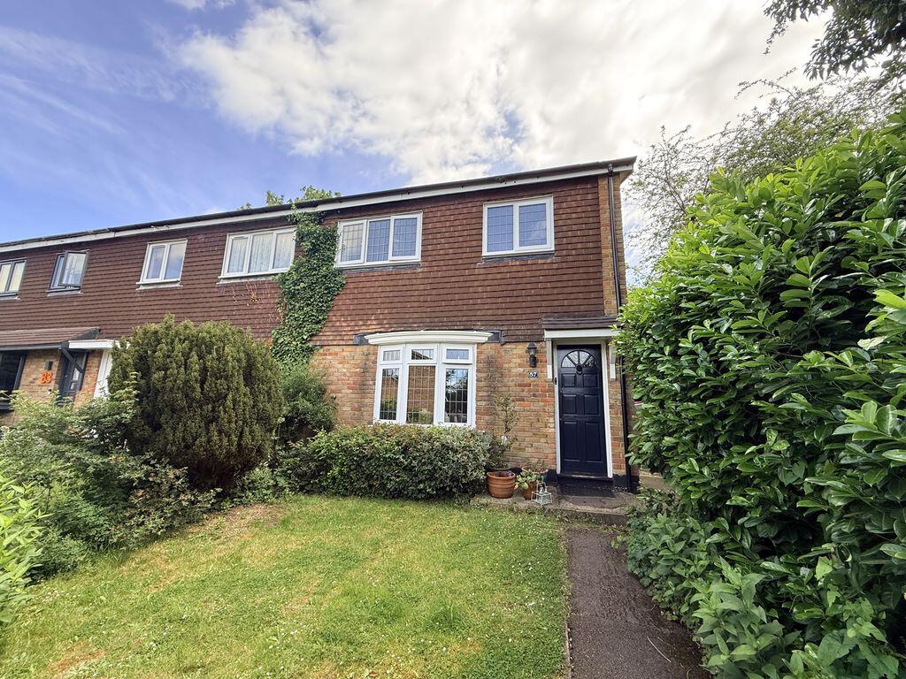 Main image of property: Kimptons Mead, Potters Bar