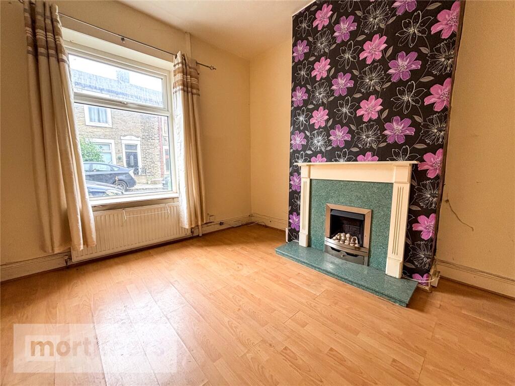 House in Blackburn - View 4