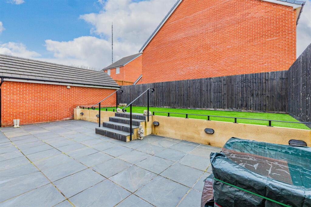 House in Cardiff, Wenvoe - View 2