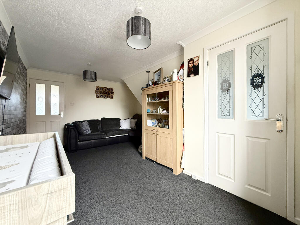 6a Fairford Road, Highbridge, TA9 3JJ photo 2