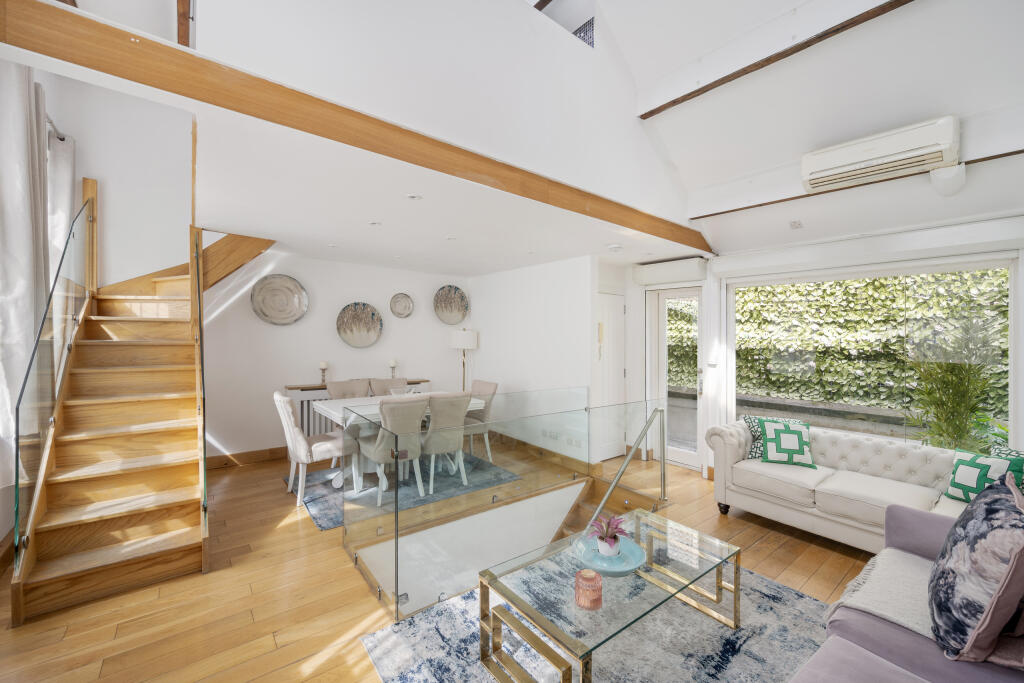House in London - View 4