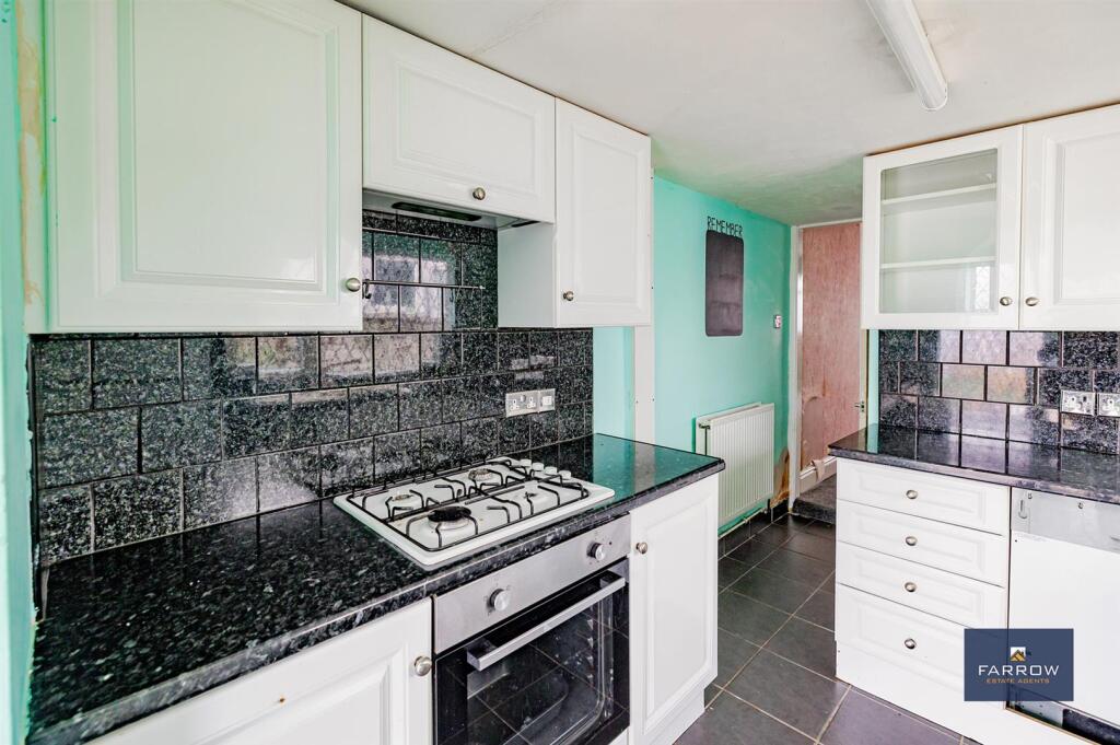 House in Grimsby, West Marsh - More