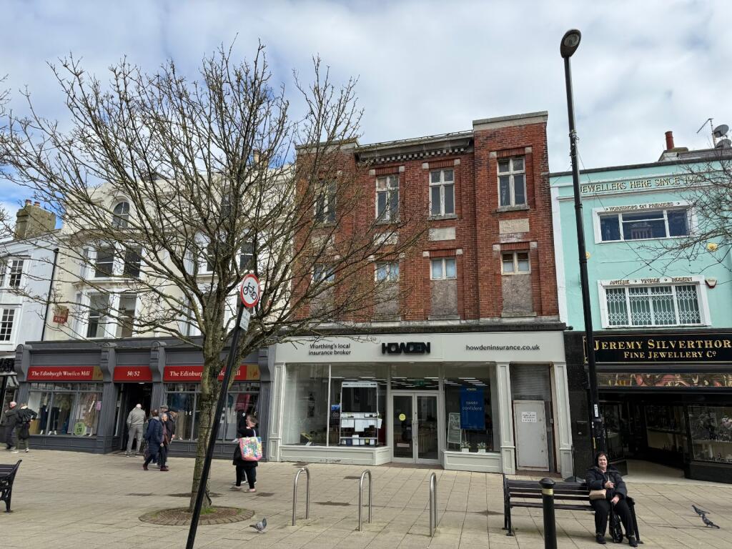 Main image of property: 48 South Street, Worthing, West Sussex, BN11