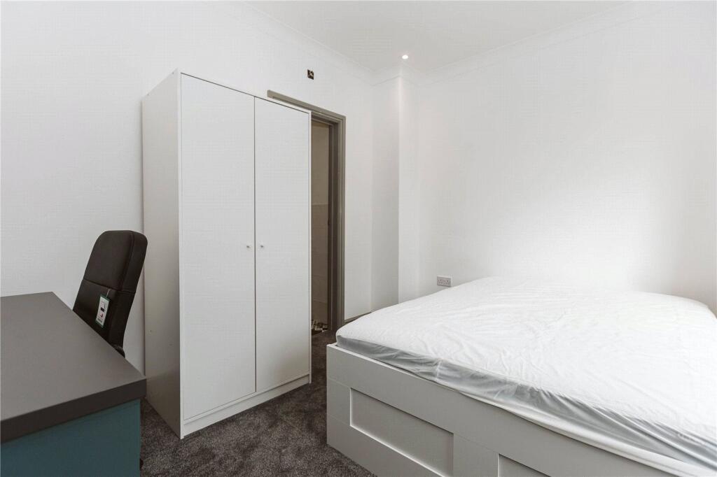 1 bedroom semi-detached house for rent