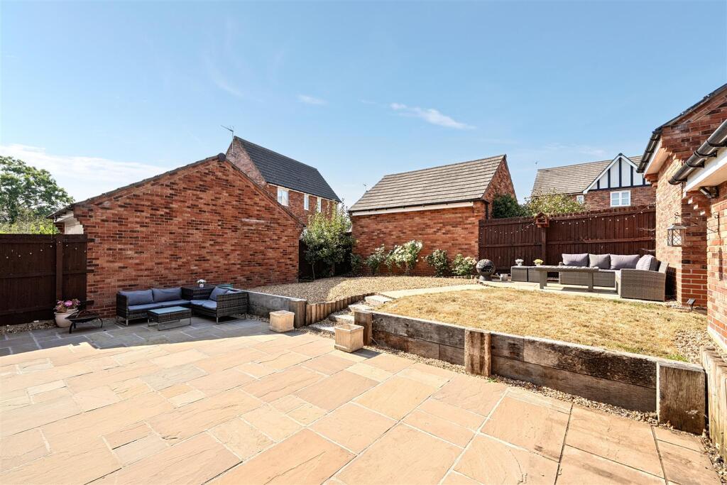House in Ellesmere - View 4