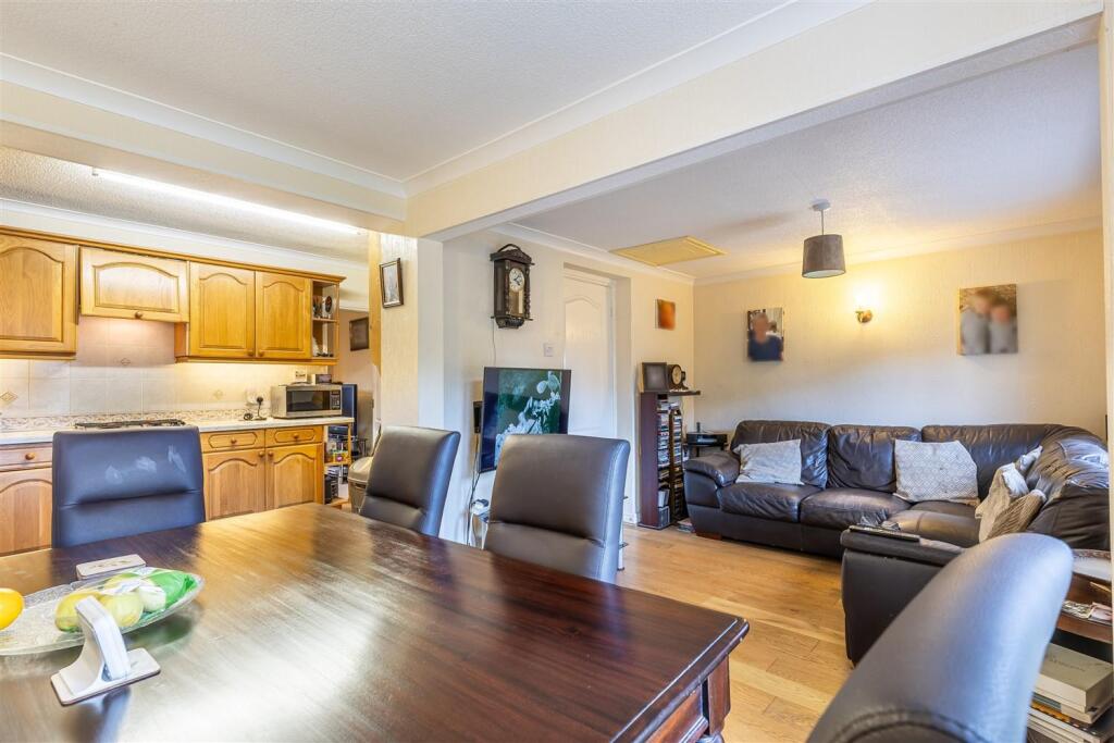House in Chelmsford - View 4