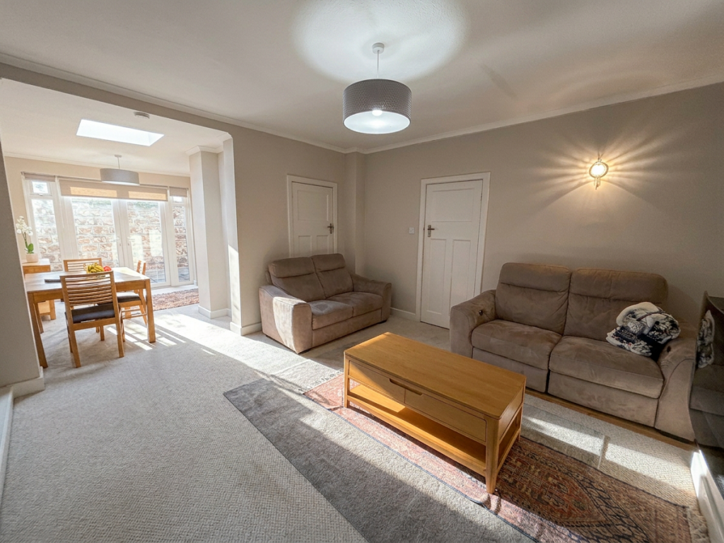 House in Nottingham - View 4