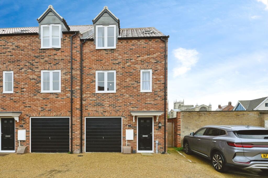 Main image of property: Tower Place, King's Lynn, Norfolk, PE30