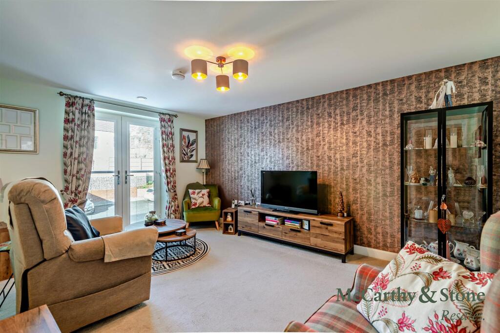 Apartment in Barnsley, South Yorkshire - View 5