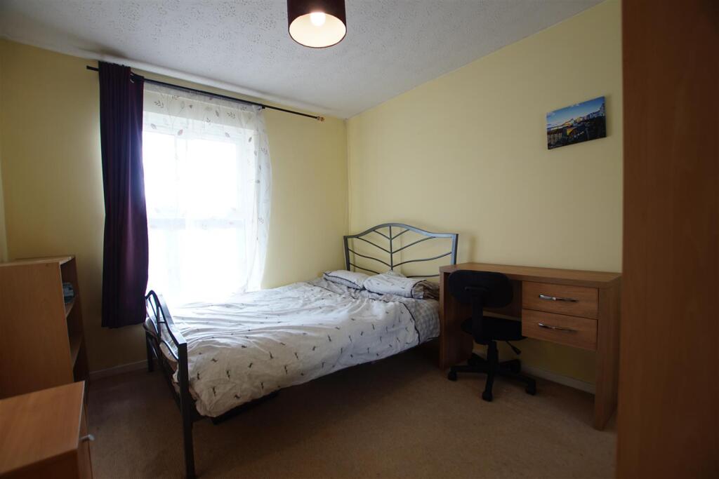 Apartment in Coventry - View 5