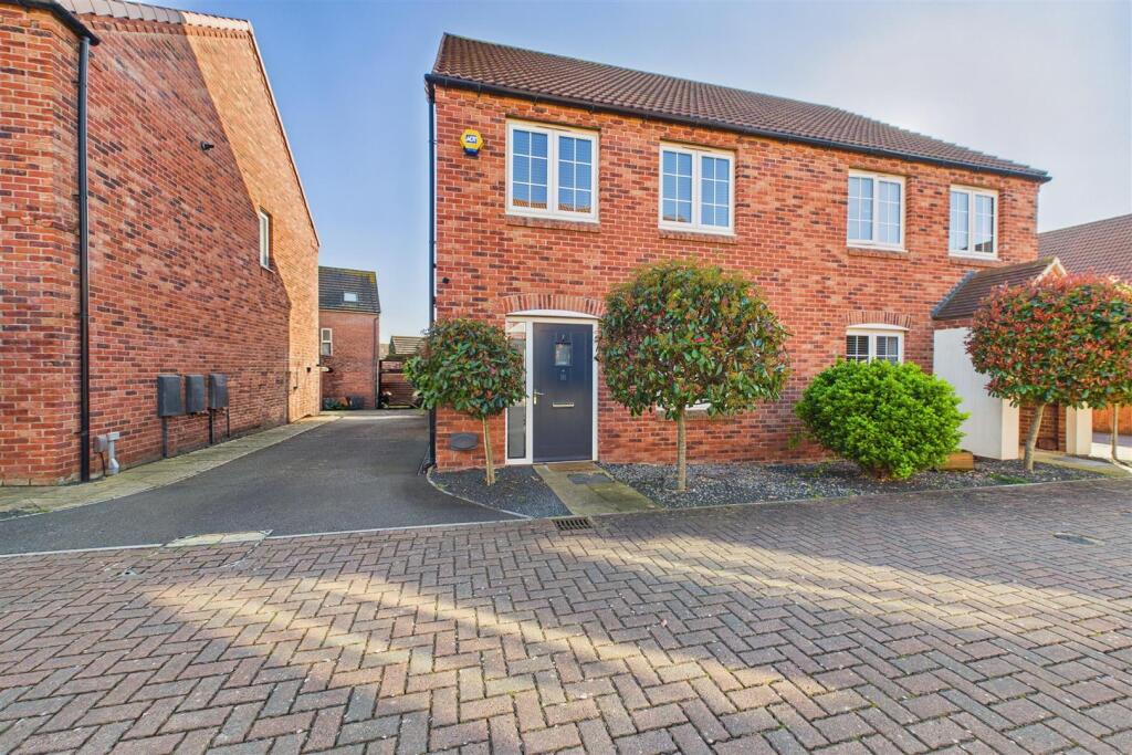 Main image of property: Yarnsworth Road, Newark