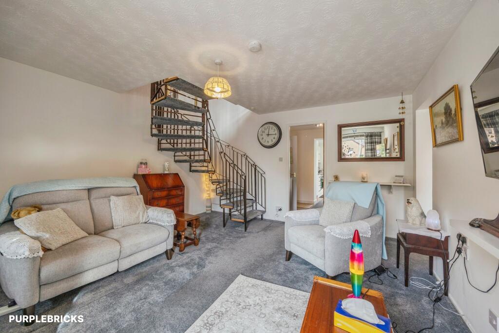 House in Edinburgh, Gilmerton/Inch - More