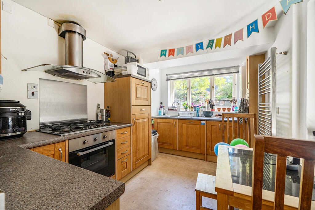 House in Reading, Newtown - View 2