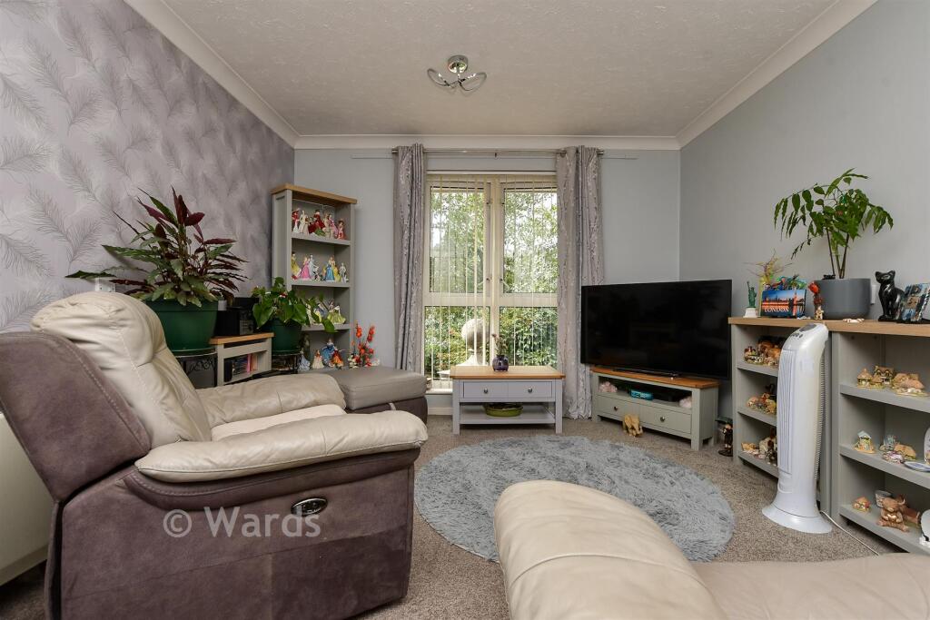Apartment in Thanet, Cliftonville West, Cliftonville - View 3