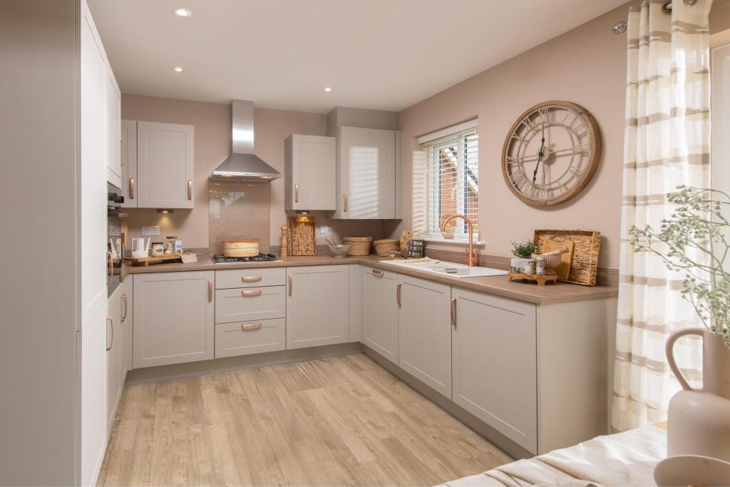 House in Wanborough, Redlands - View 5