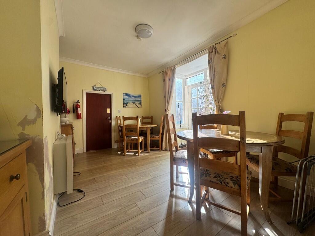 Newcomen Terrace, Redcar, North Yorkshire, TS10 photo 3