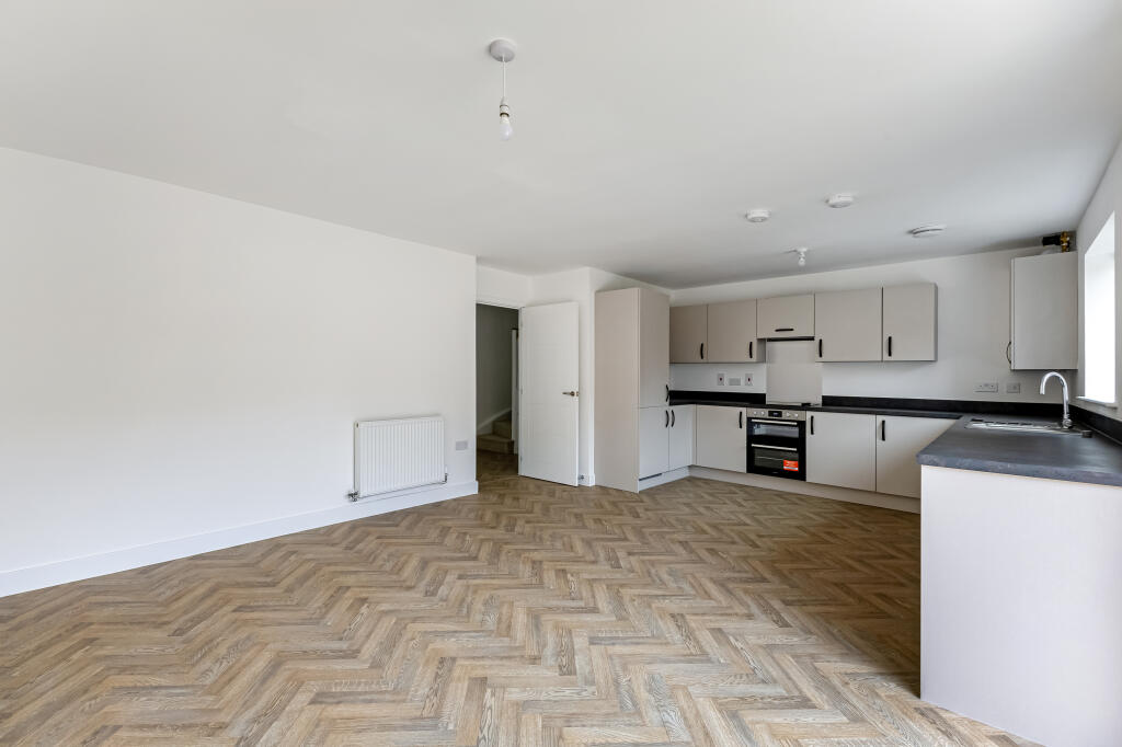 House in Guildford - View 3