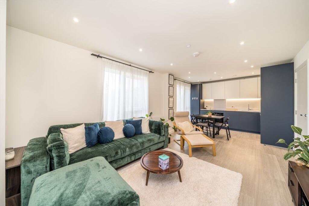 Apartment in London - View 2