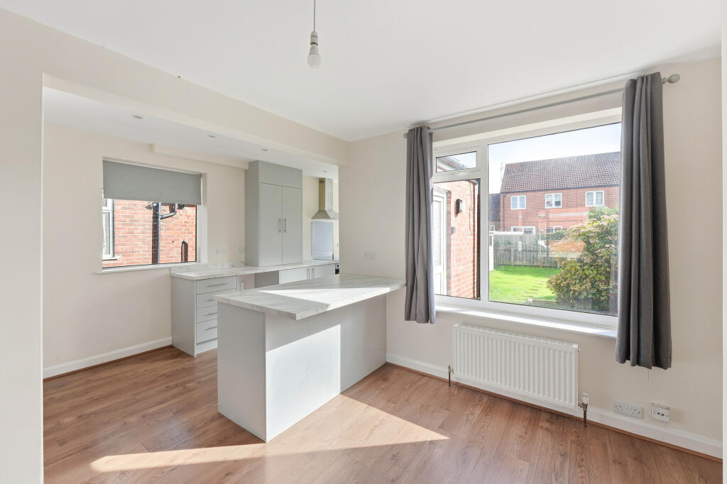 House in Norton-on-Derwent, North Yorkshire - View 4