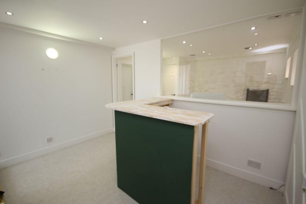 House in Barry, Cwm Talwg - View 3