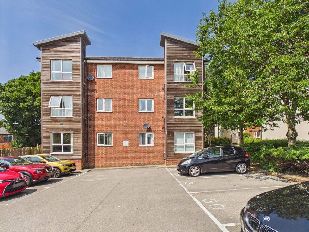 Apartment in Gateshead, Deckham
