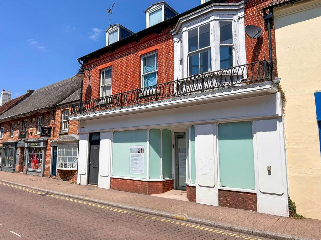Main image of property: 16 High Street, Ringwood, Hampshire, BH24 1BG
