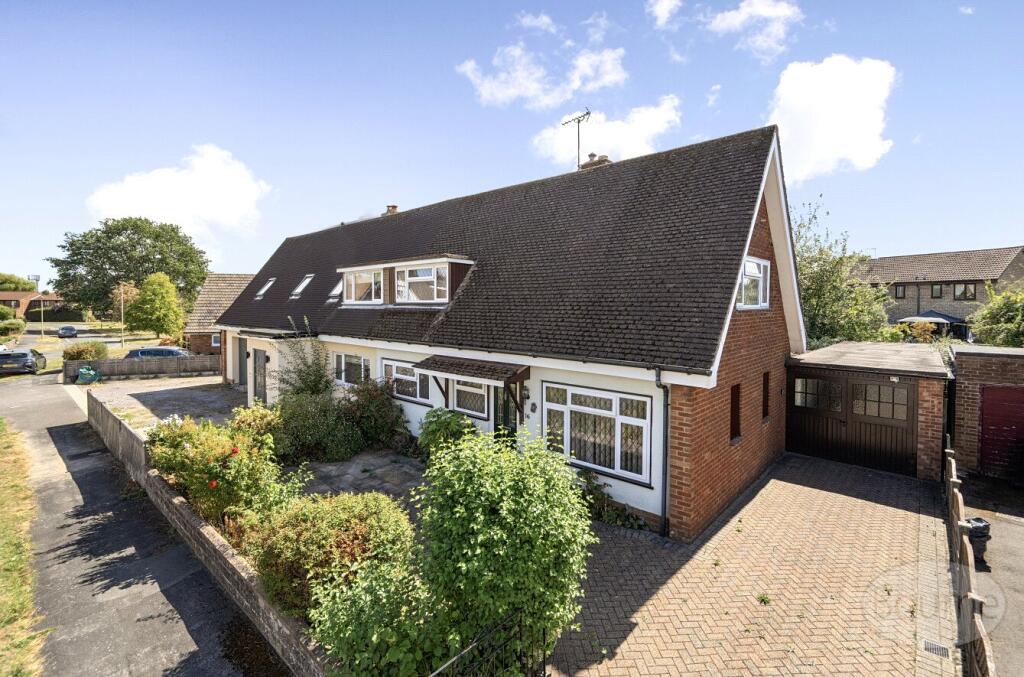 Main image of property: Gloucester Close, Petersfield, Hampshire, GU32