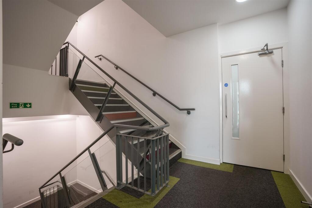 1 bedroom house share for rent