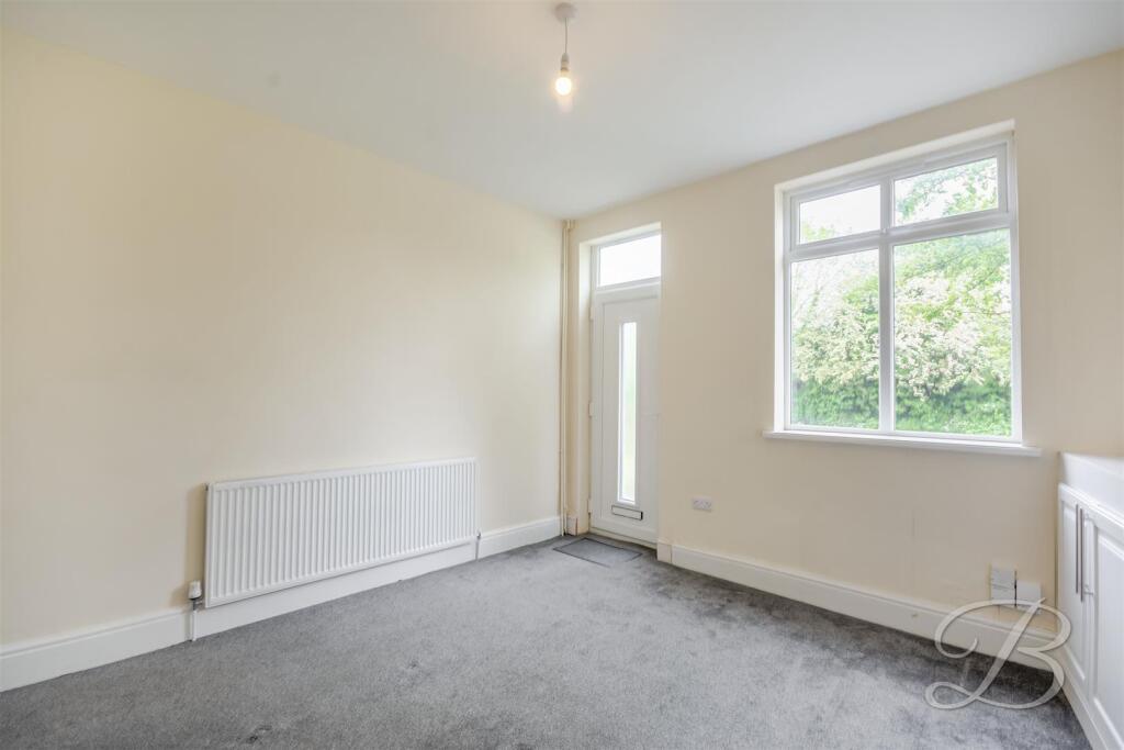 House in Ashfield, Sutton in Ashfield, Nottinghamshire - More