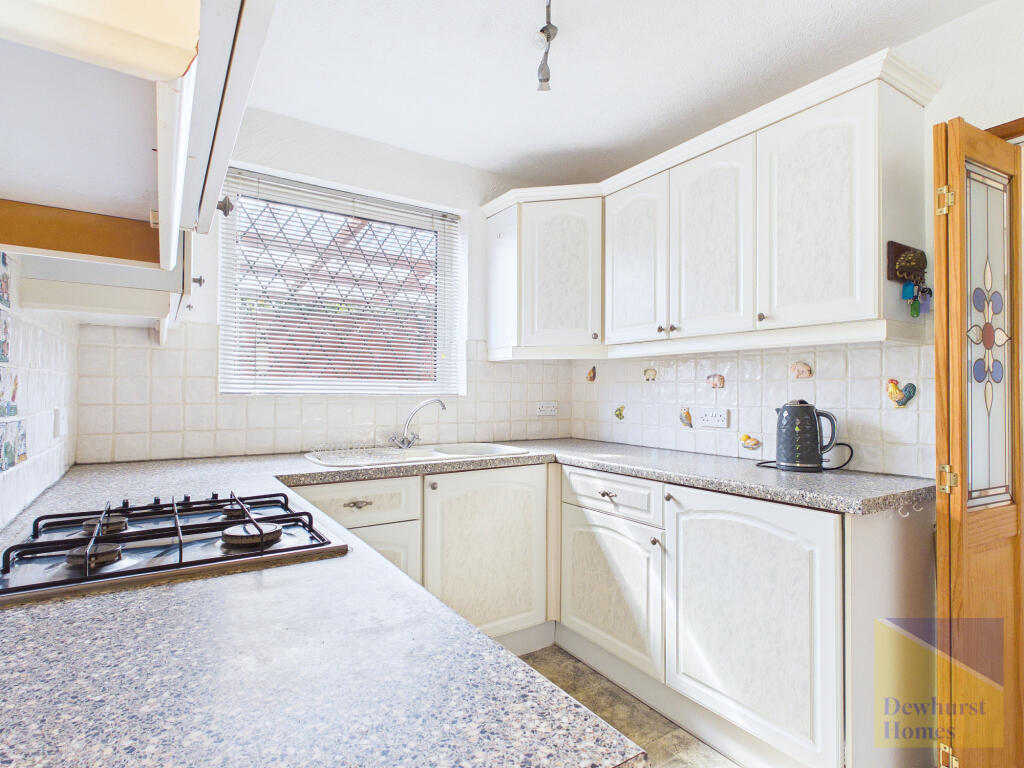 Ashton Close, Ashton-on-Ribble, Preston, PR2 photo 4