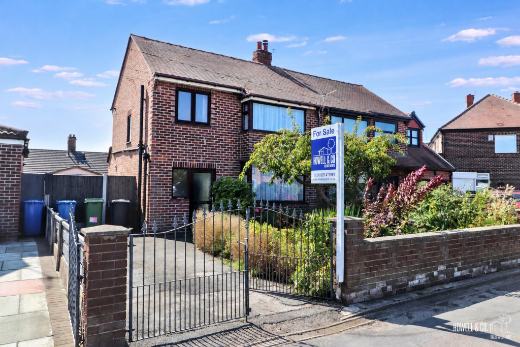 Main image of property: Manchester Road, Woolston, Warrington