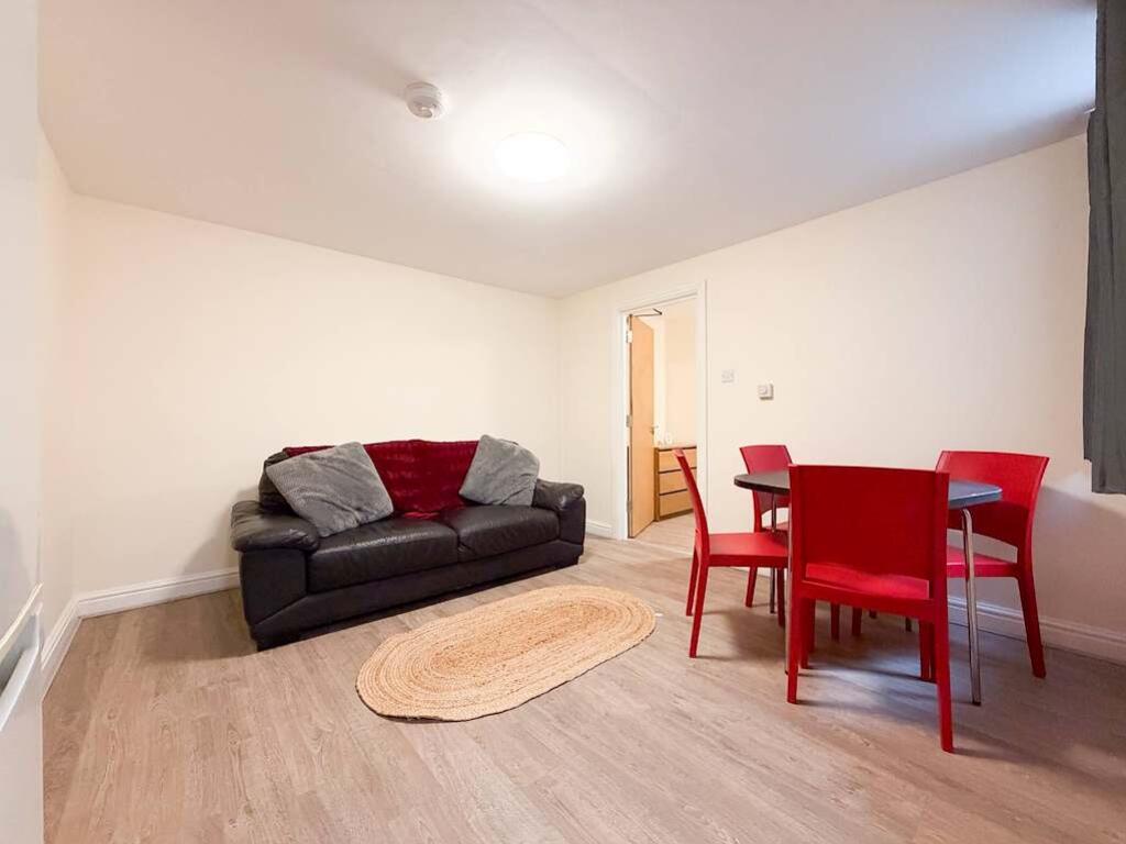 Main image of property: Richmond Crescent