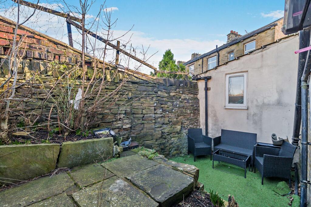 Additional image 28 of Intake Road, Bradford, BD2