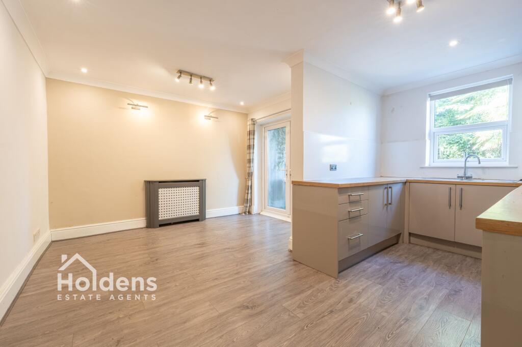 House in Preston, Penwortham Lane, Penwortham - View 5