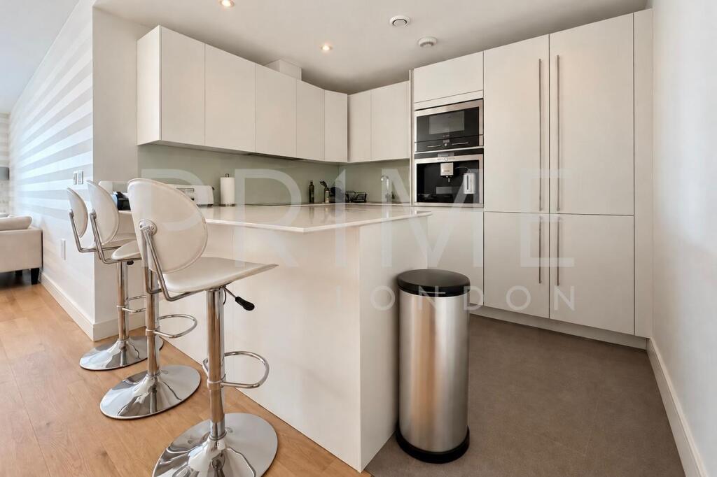 Apartment in London - View 5