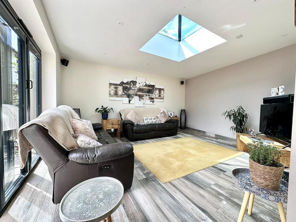 House in Wootton, Blacky More, East Hunsbury - More