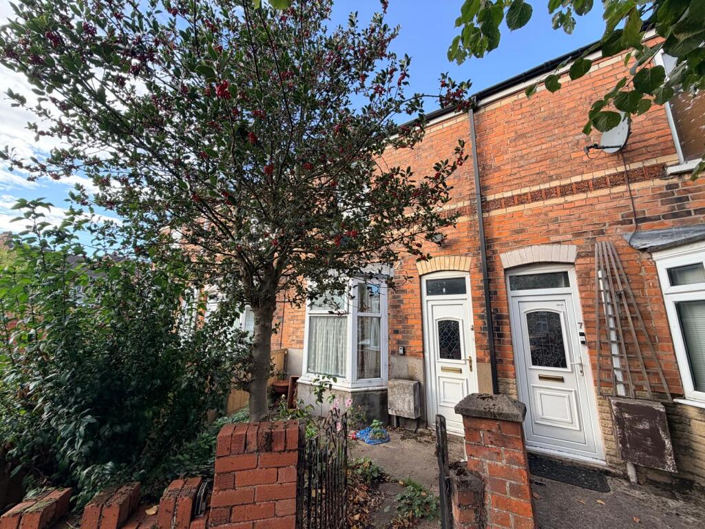 Main image of property: 5 Rectory Avenue, Gainsborough, Lincolnshire DN21 2JE