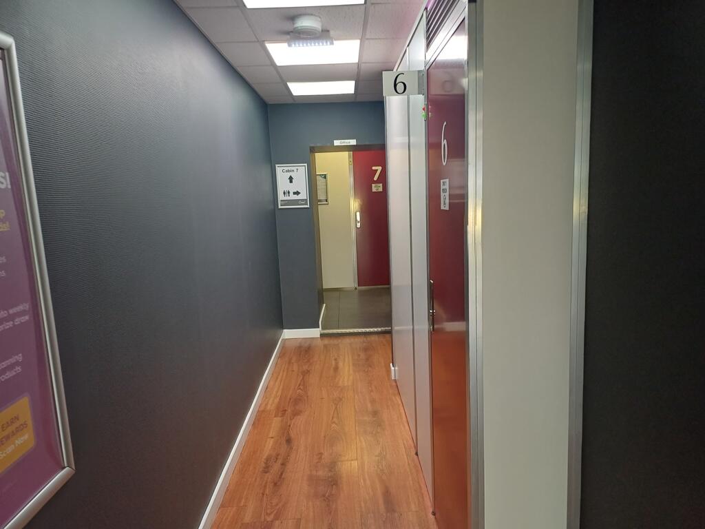 Photo 8
