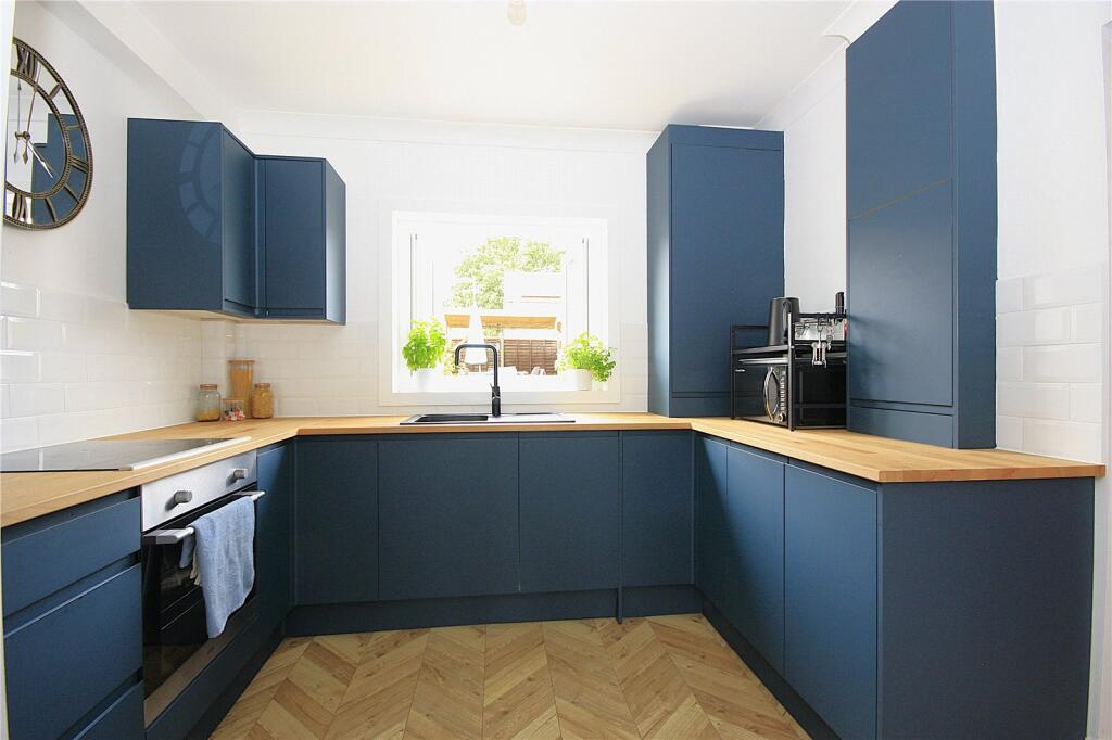 House in Havant, Leigh Park - View 3