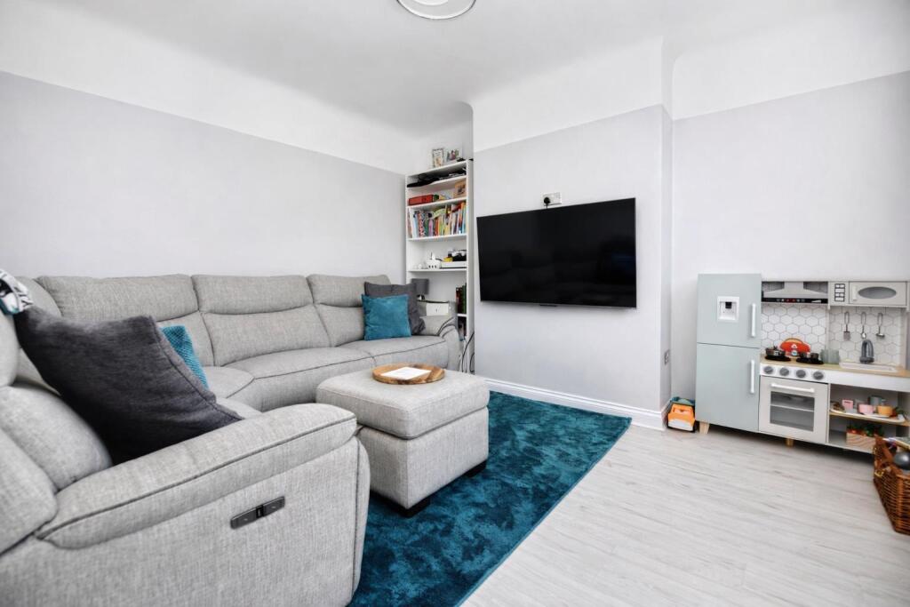 Main image of property: Gosport Road, Fareham