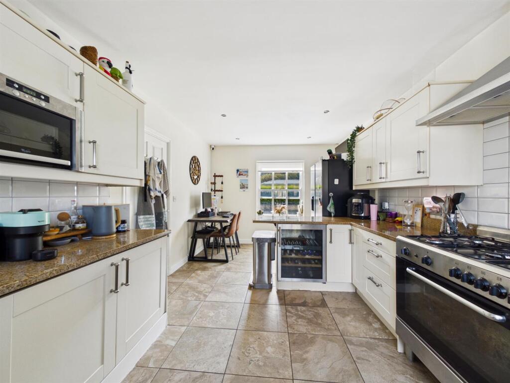 House in Newcastle upon Tyne - View 5