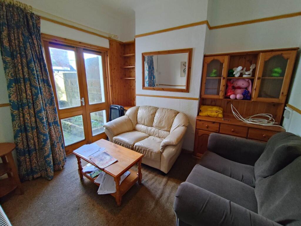House in Cardiff - View 3