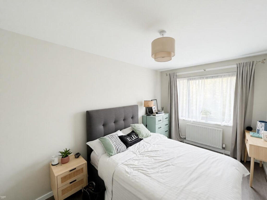 Apartment in Harrow - View 4