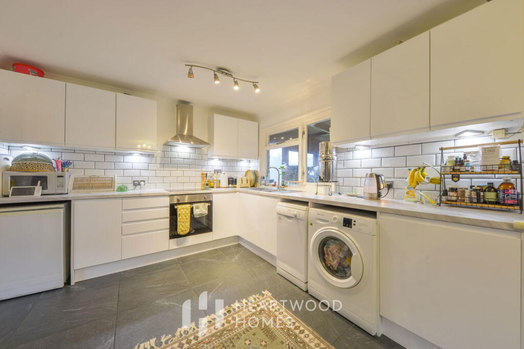 House in St Albans, Bernards Heath - View 4