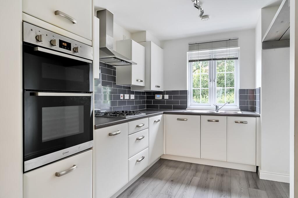 Boulderclay, Roundswell, Barnstaple, EX31 photo 4