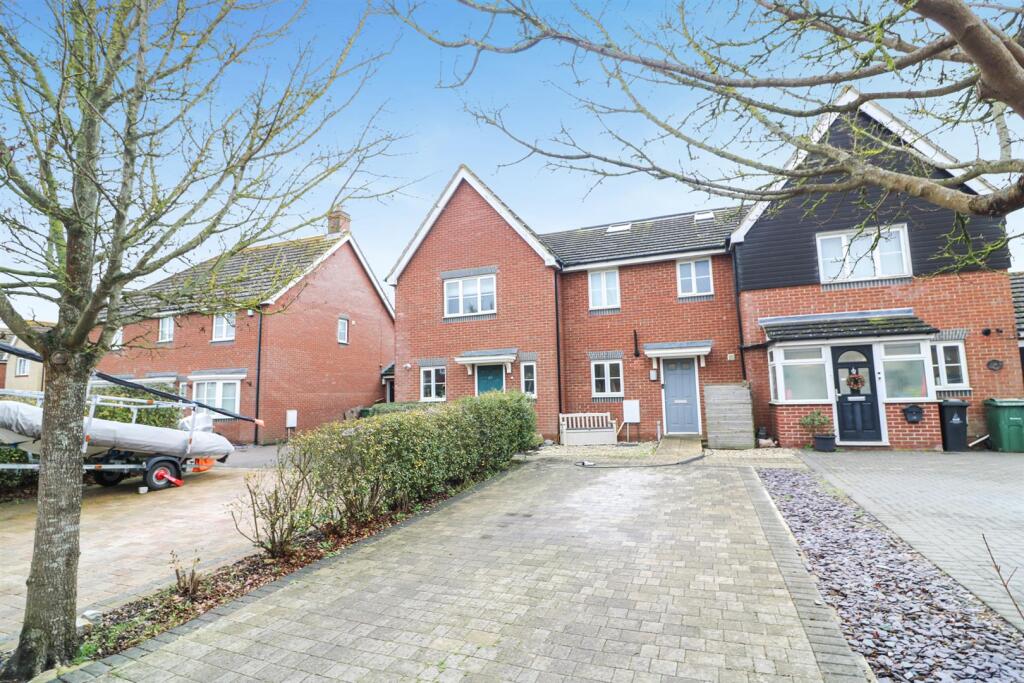 Main image of property: Anchorage View, St. Lawrence