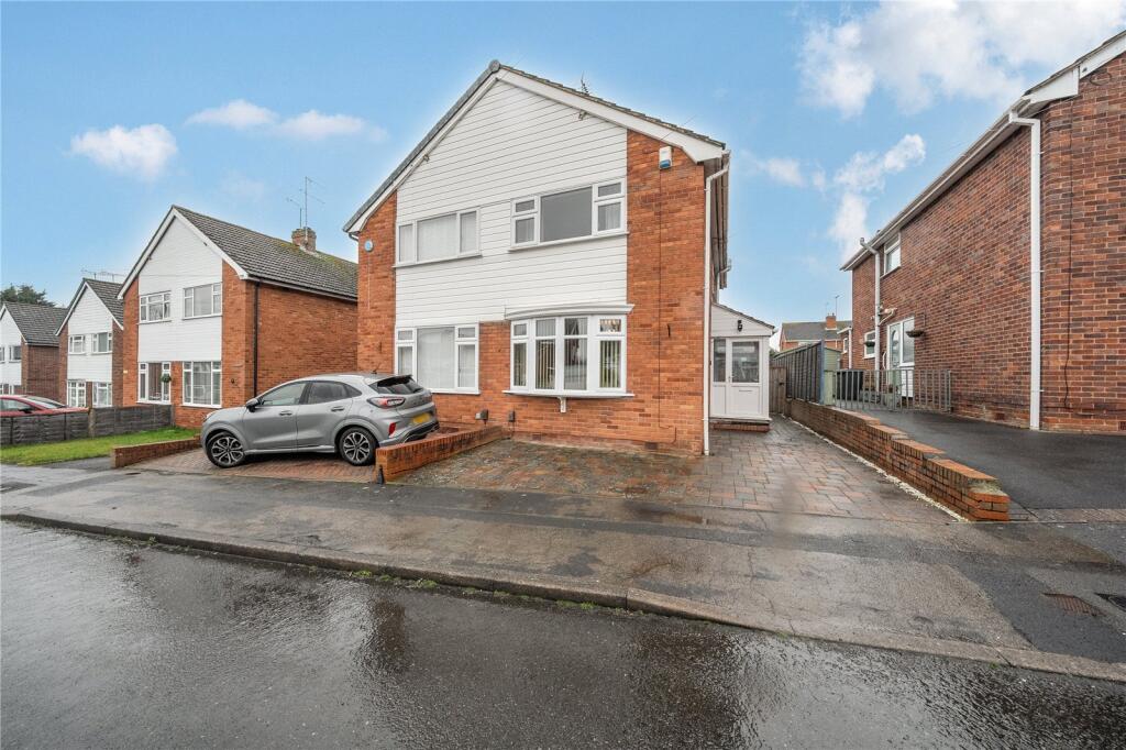 Main image of property: Lea Wood Grove, Kidderminster, Worcestershire